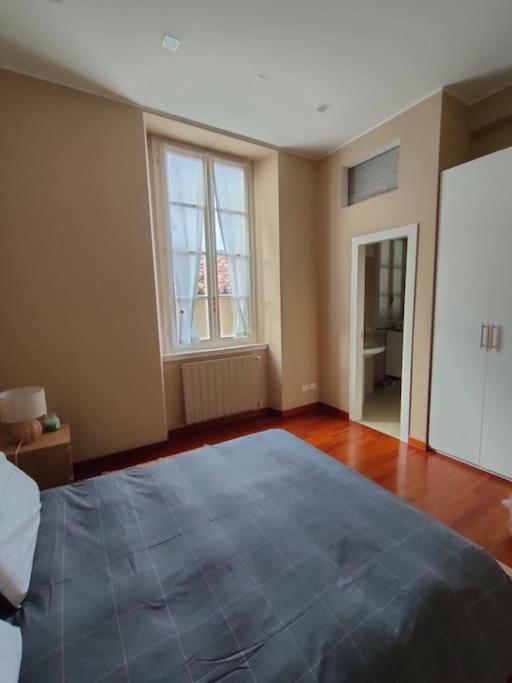 Residenza In Palazzo Storico Nel Cuore Di Бергамо Екстериор снимка